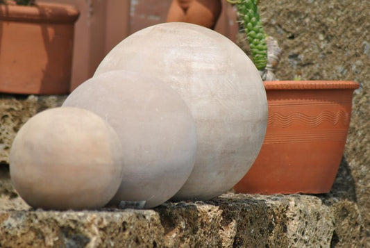 Dekokugel, Rosenkugel aus dunklem Terracotta, frostfest,3 Größen,bis 30cm