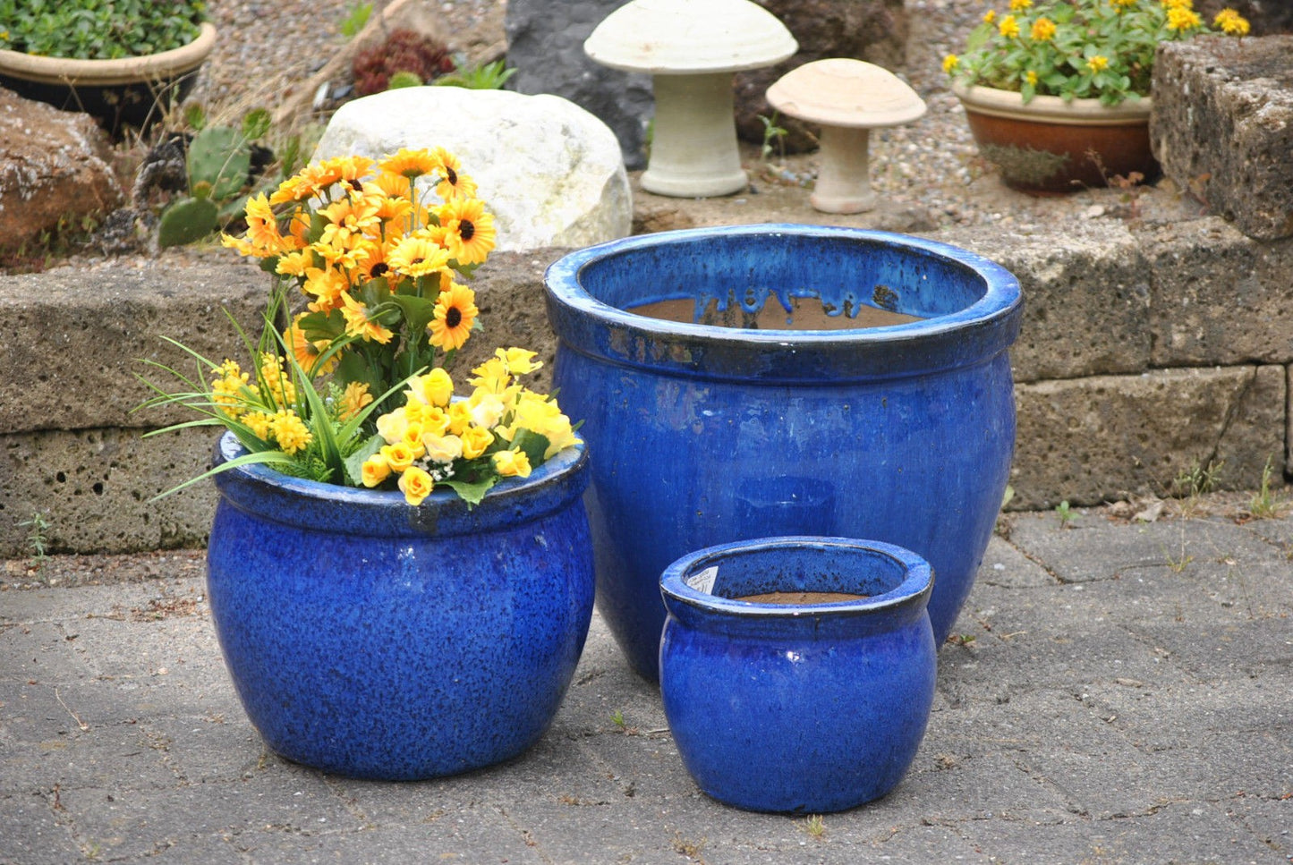 Pflanzkübel,Pflanzgefäß,Blumentopf,strahlendes blau ,frostfest!3 Größen wählbar