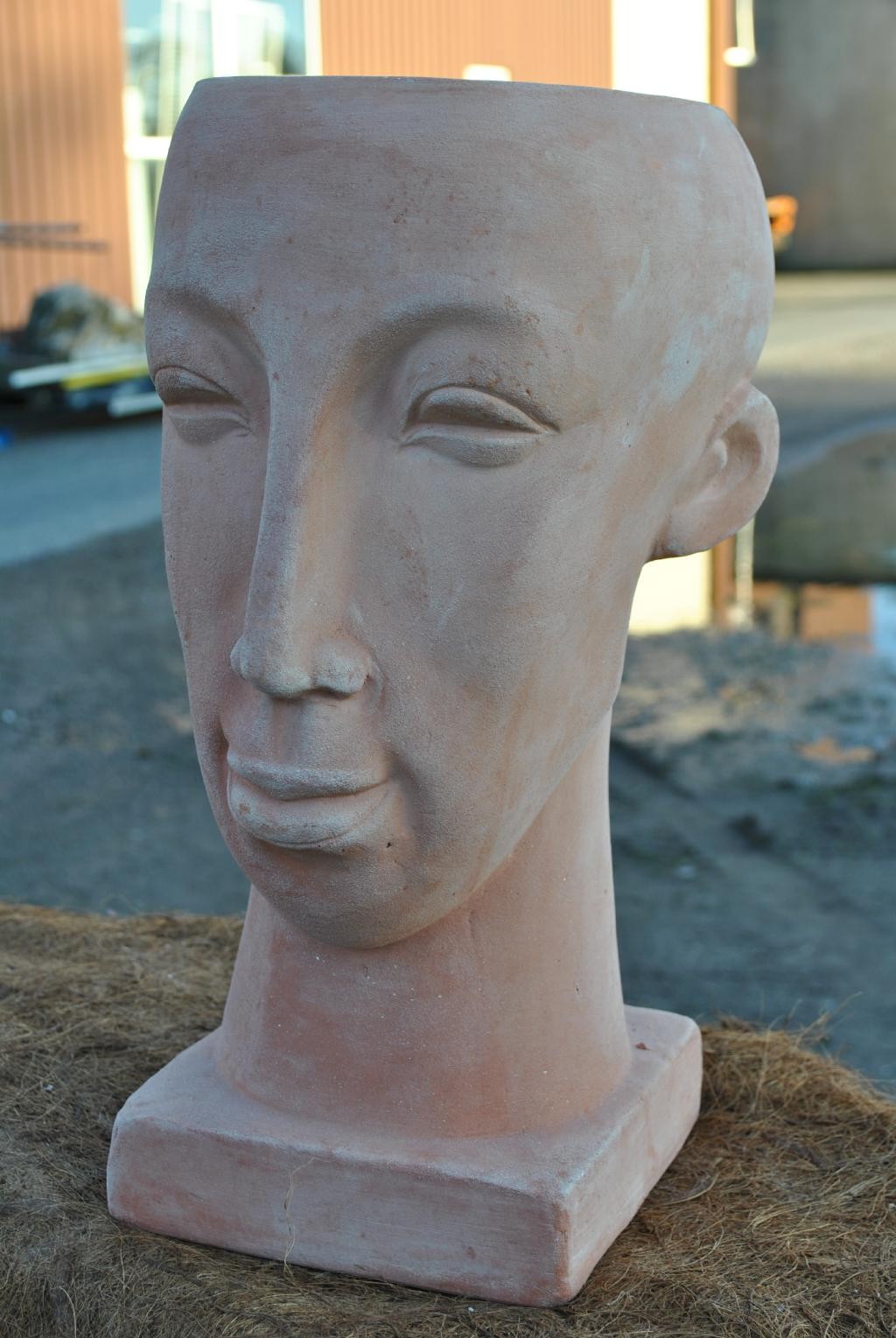 Frauenkopf, bepflanzbar, helles terracotta , 41cm, frostbeständig,Pflanzgefäß