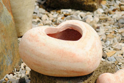 Herzen aus Terracotta,bepflanzbar ,handgefetigt,frostbeständig,15cm,2er Set