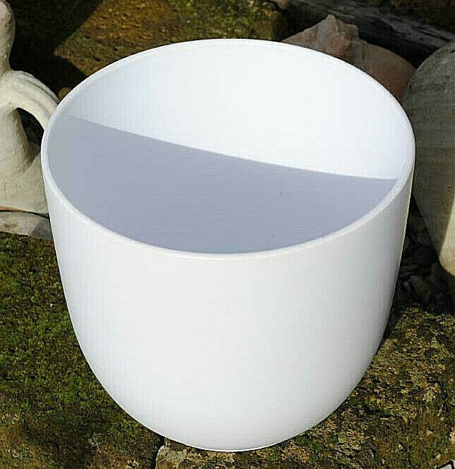 Übertopf Keramiktopf für den Innenbereich sehr modern schlicht weiß 31cm
