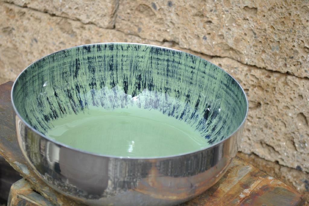 Dekoschale,Metallschale,Edelstahl,farbig emailliert,4 Größen und 2 Farben